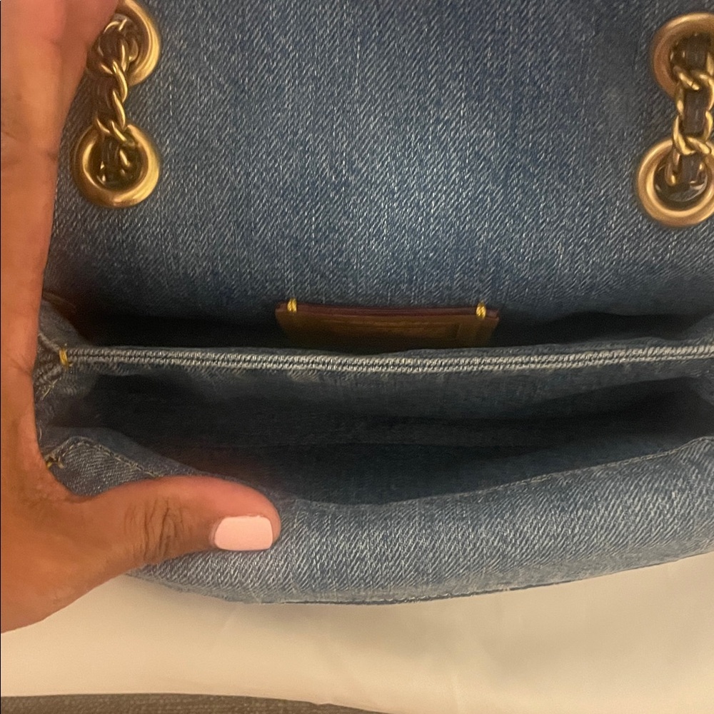 Coach Tabby Shoulder Bag 20 With Quilting - Picture 15 of 16